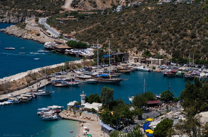 Турист насмерть забил жену в номере турецкого отеля