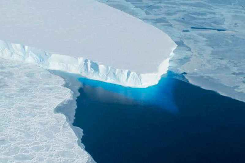 Ледяной апокалипсис в Альпах: ледник стер с лица земли швейцарскую деревню | Ледник разрушил 90% деревни Блаттен в Швейцарии