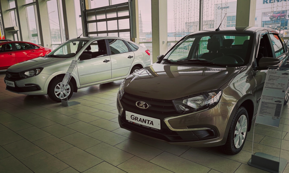«АвтоВАЗ» отзывает более 33 тысяч Lada Granta для дополнительной проверки | «АвтоВАЗ» отправит на диагностику более 33 тысяч Lada Granta