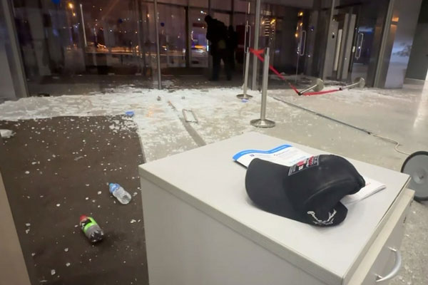 Выжившие 25 лет назад в теракте в Волгодонске две сестры погибли в «Крокусе» | Две сестры выжили при теракте в Волгодонске в 1999 году, но погибли в «Крокусе»