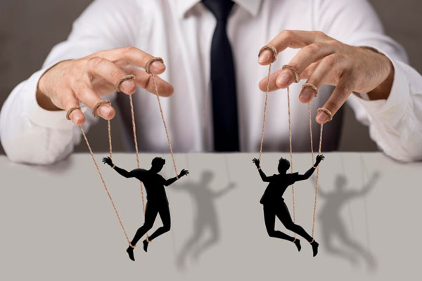 В Госдуму внесли законопроект о запрете на приближение к людям