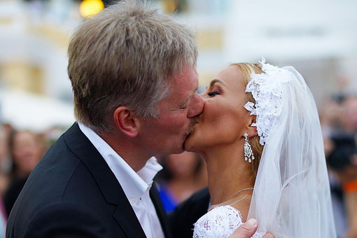 Песков и Навка поженились в Сочи. ВИДЕО