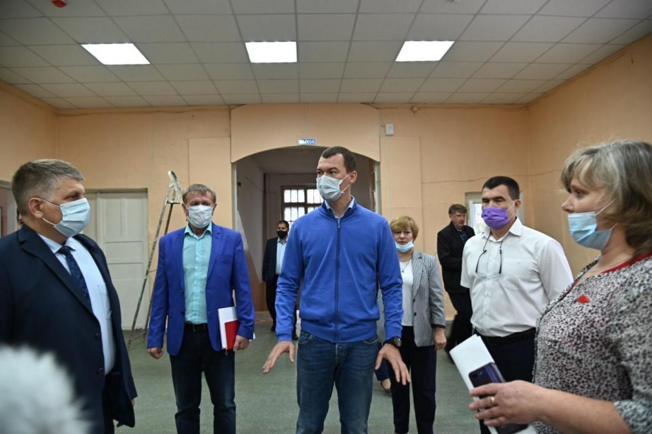 Дегтярев заявил, что на митинге в Хабаровске изъяты топор и ножи