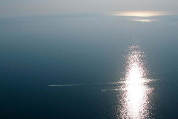 Ученые нашли древние мостовые в глубинах Тихого океана | В Тихом океане обнаружили «каменную дорогу» на глубине 3 км