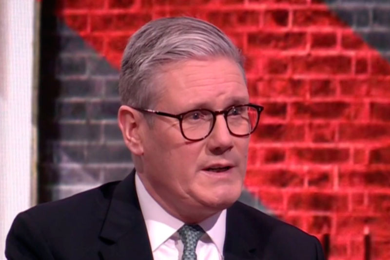 Британия и Франция разрабатывают план мирного договора по Украине после конфликта Зеленского и Трампа | Стармер: Британия и Франция работают над планом нового мирного договора по Украине