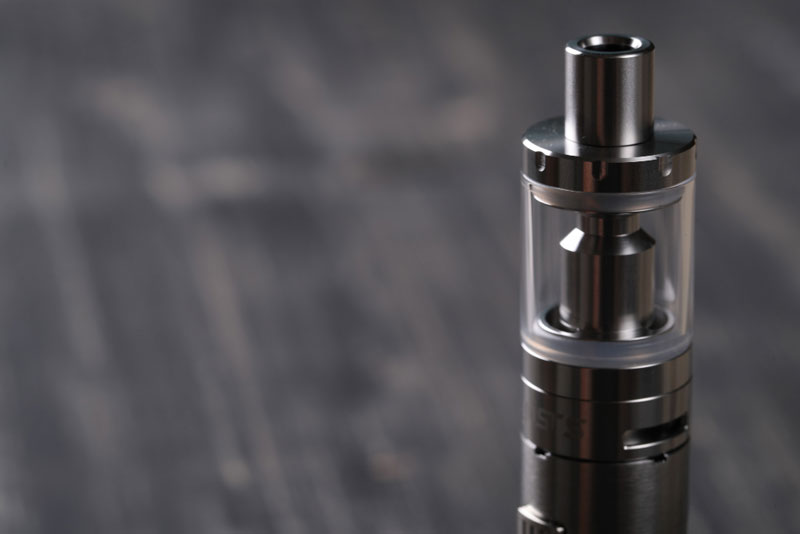 Табачники лоббируют свои интересы? Володин поднял вопрос о полном запрете вейпов в России | Володин предложил запретить продажу вейпов и жидкостей для них на территории РФ