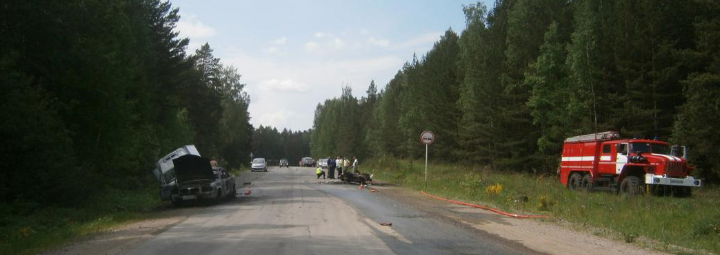 На Среднем Урале в ДТП один погиб, 4 получили травмы, в том числе 2 детей