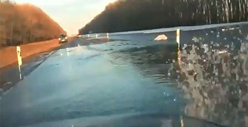 Не разгул стихи, а теплая погода: в Новосибирске эвакуируют людей