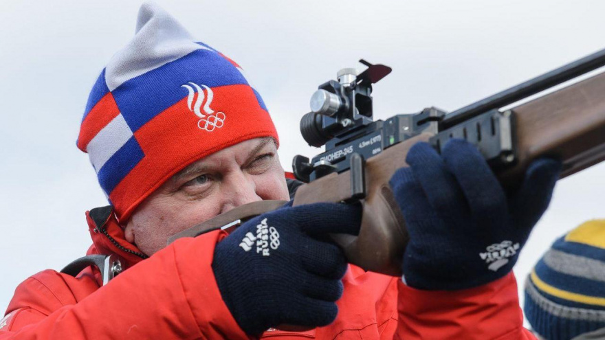 Стрелявший из винтовки в центре Воронежа губернатор ответил на критику