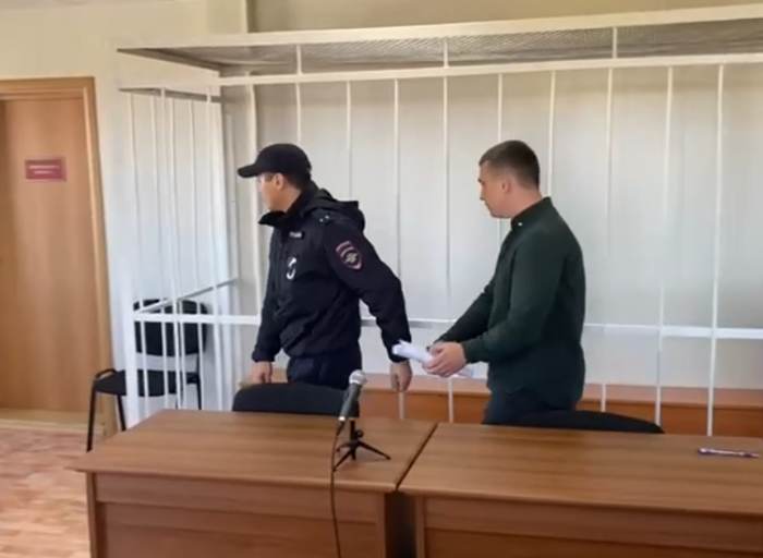 Гида приговорили к 4,5 годам колонии после гибели восьми туристов на Камчатке | Суд вынес приговор гиду по делу о трагедии на Камчатке