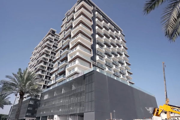 Сын чиновника из Орска купил апартаменты премиум-класса в ОАЭ за 33 млн рублей | У семьи мэра затопленного Орска нашли квартиру в Дубае