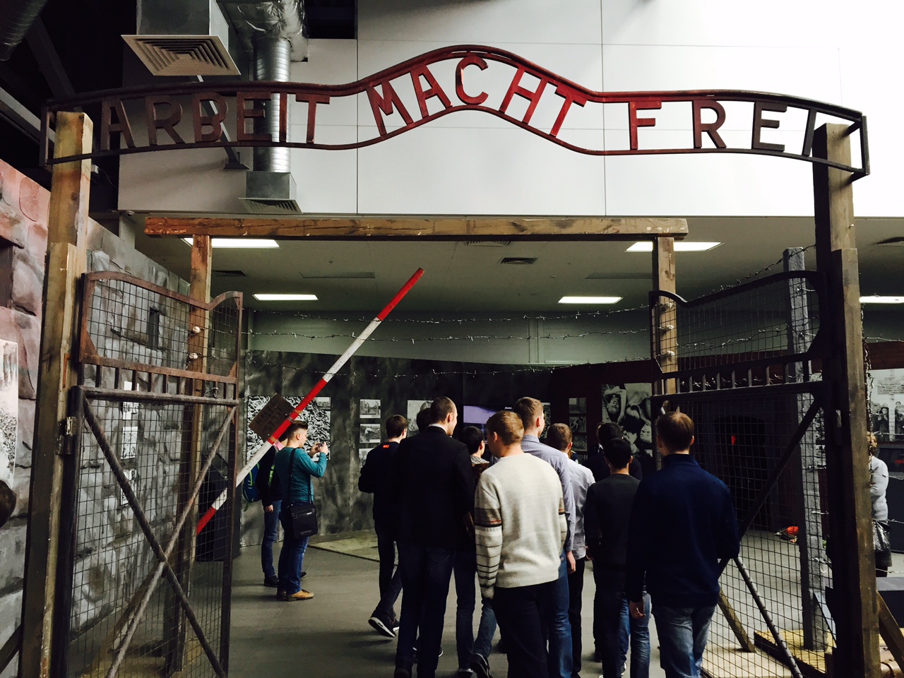 Томская область приняла эстафету крупномасштабного выставочного проекта «Помни… Мир спас советский солдат»