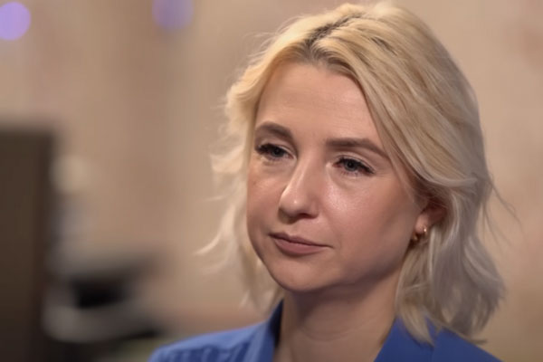 Несостоявшийся кандидат в президенты РФ заявила о срыве её встречи на Урале | Полицейские сорвали встречу политика Екатерины Дунцовой с жителями Екатеринбурга