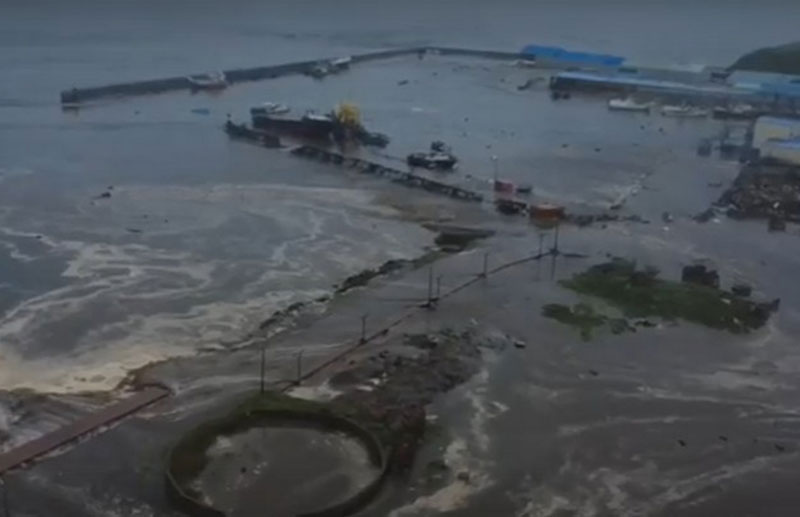 Сильнейшее землетрясение на Камчатке: "Цунами смыло палаточный лагерь и вызвало эвакуацию" | Магнитуда землетрясения на Камчатке составила порядка 8,8