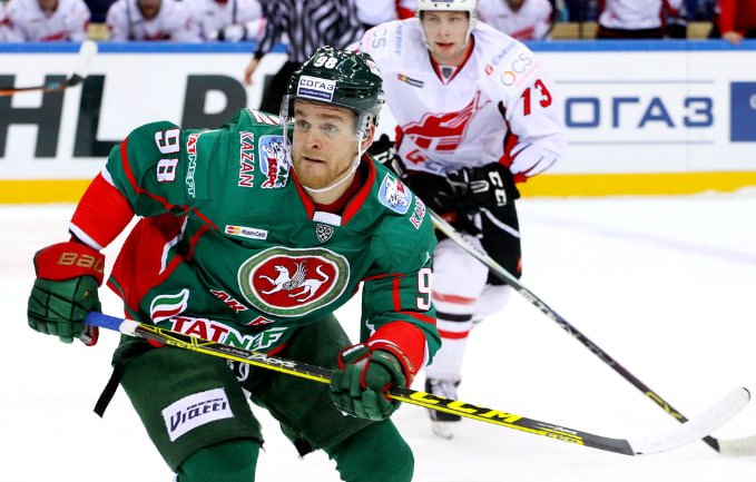 "Остановилось сердце": тело экс-капитана "Автомобилиста" Малыхин обнаружили в квартире | Скончался экс-хоккеист "Автомобилиста" и "Ак Барса" Малыхин