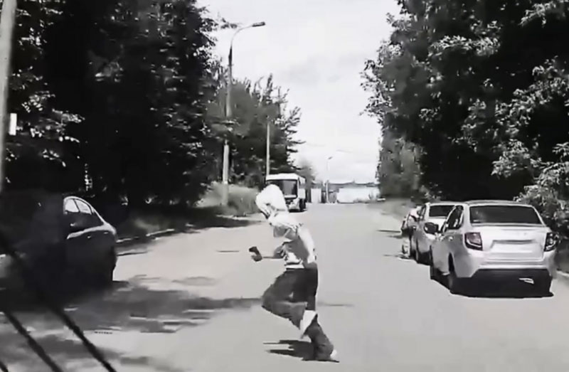 Несколько подростков погибли из-за опасного челленджа в Подмосковье | Опасный челлендж «Беги или умри» унёс жизни подростков в Подмосковье