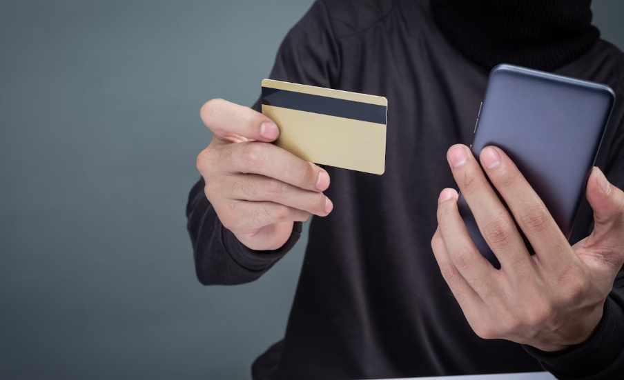 ВТБ предупредил о новой схеме мошенничества с блокировкой онлайн-банка