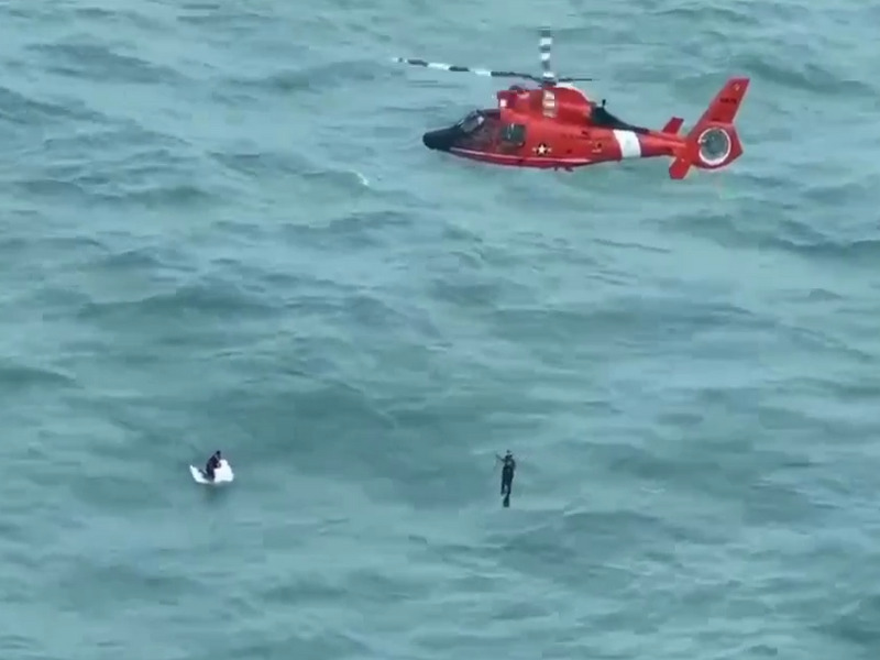 Аллигатор в доме и дрейф на холодильнике: последствия урагана «Милтон» в США | Мужчину на холодильнике унесло в океан во время урагана «Милтон» во Флориде