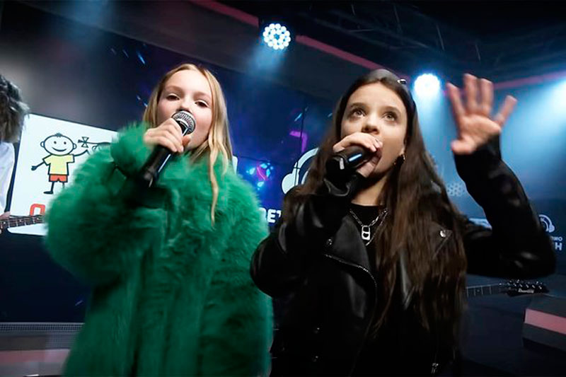 «Сигма-бой» – теперь у каждого на языке! «Я такая вся, что добиваться будешь год!» – как школьницы из России покорили мир! | Песня «Сигма-бой» двух школьниц из России стала мировым хитом