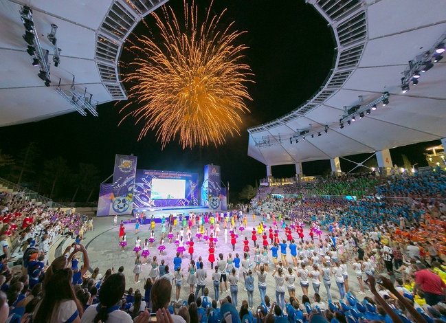 В Артеке открылся XXV Международный детский кинофестиваль «Алые паруса»