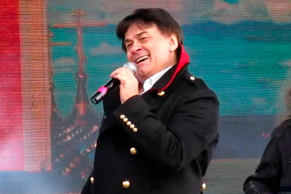 Александра Серова экстренно госпитализировали