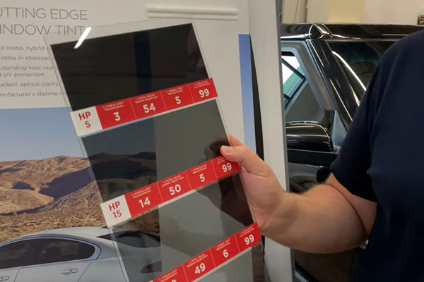 В России могут разрешить более темную тонировку боковых стекол автомобиля