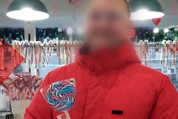 Смоленский аниматор разводил детей на интим