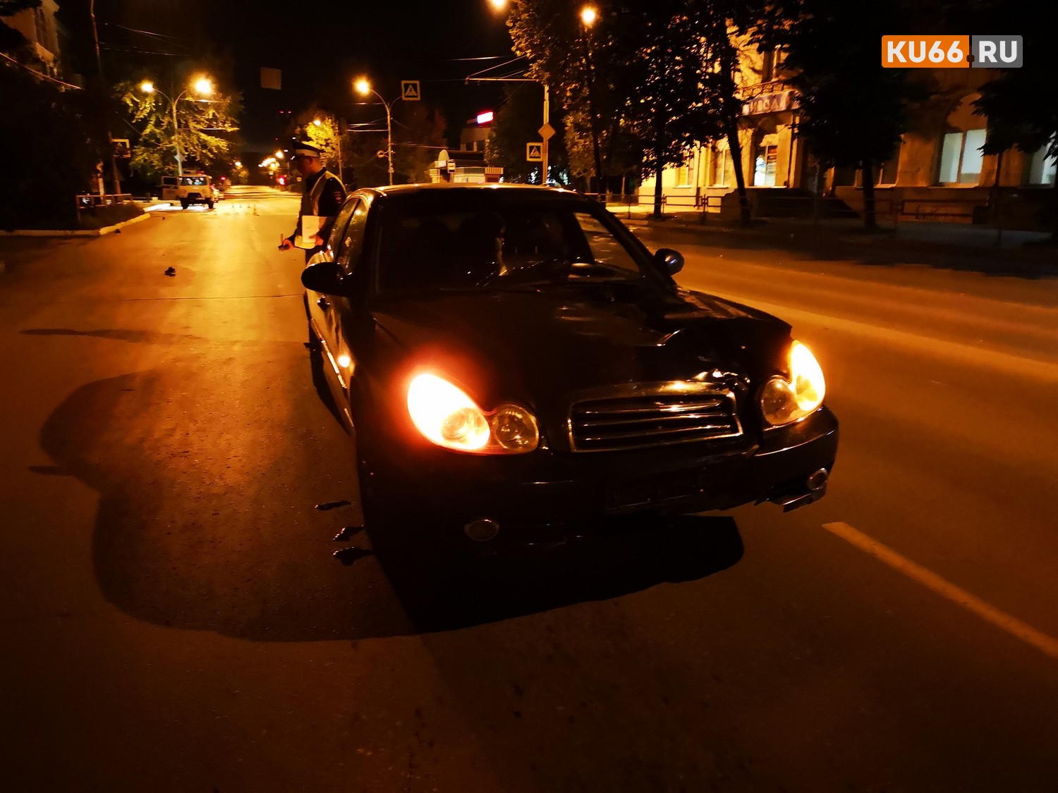 На Урале 30-летний водитель автомашины Hyundai Sonata сбил 19-летнюю девушку на переходе