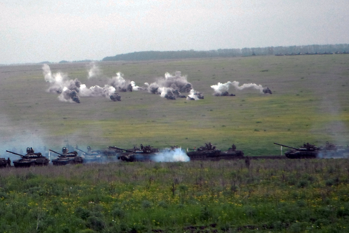 Подразделения самарской армии отработали задачи маневренной обороны в сочетании с засадными действиями на Тоцком полигоне