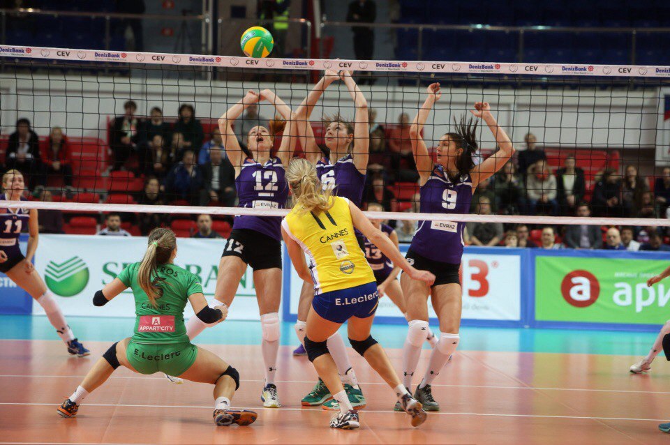 «Уралочка» сделала гигантский шаг к плей-офф Лиги Чемпионов