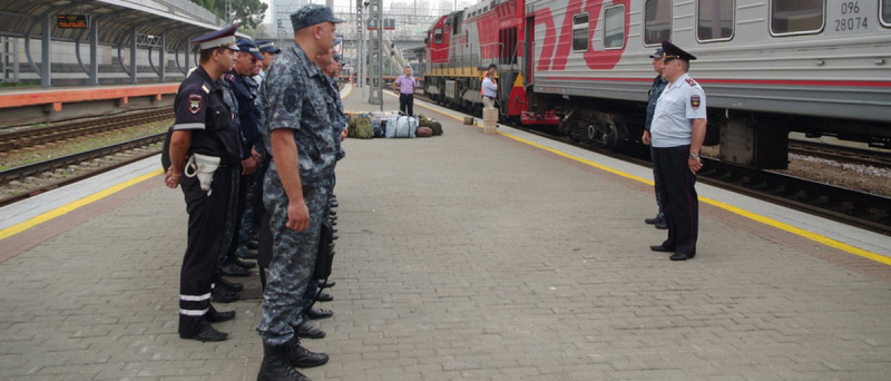 Во Владивостоке встретили бойцов сводного отряда полиции, вернувшихся из Северо-Кавказского региона