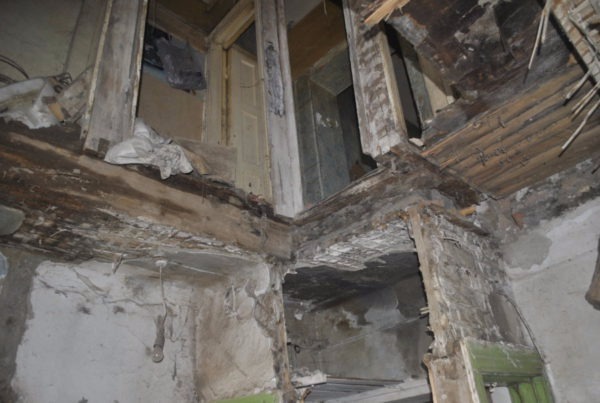 В Свердловской области прокуратура проводит проверку по факту обрушения перекрытия в многоквартирном доме