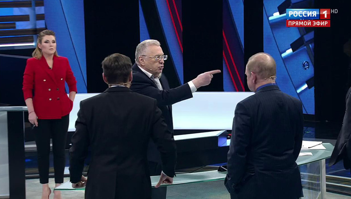 "Будем вас уничтожать": Жириновский устроил дебош в прямом эфире