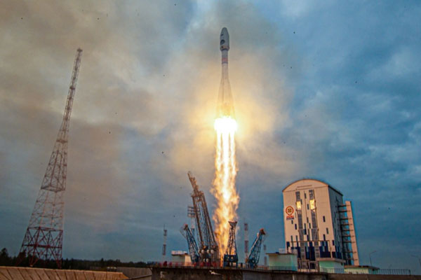 Российская «Луна-25» обогнала запущенную месяц назад индийскую станцию на пути к спутнику Земли — СМИ