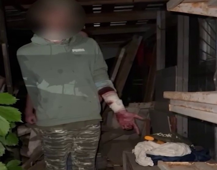16-летний подросток напал на школьниц с молотком и перцовым баллончиком: возбуждено уголовное дело | В Подмосковье подросток напал на школьниц с молотком