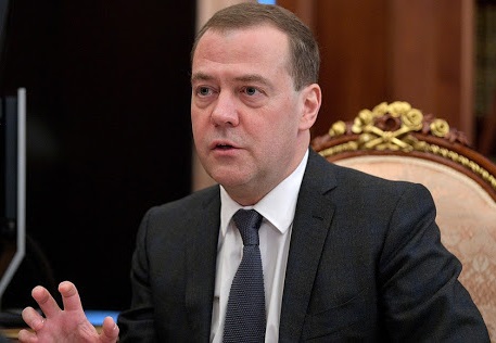 Медведева не сделают автоматически пожизненным сенатором