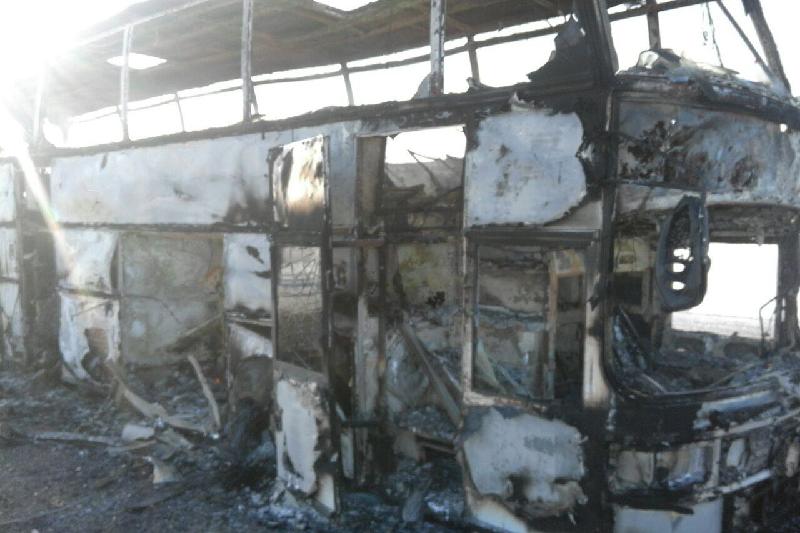 В Казахстане более 50 человек сгорели в автобусе. Предварительная причина — поджог