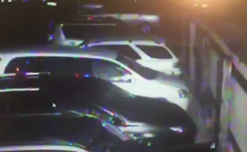 В Иркутске полиция расследует обстоятельства поджога транспортных средств на охраняемой стоянке