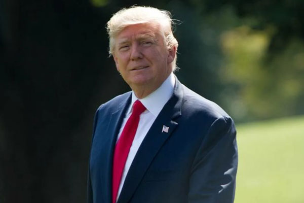 Суд согласился оставить Трампа на свободе под залог в $200 тысяч