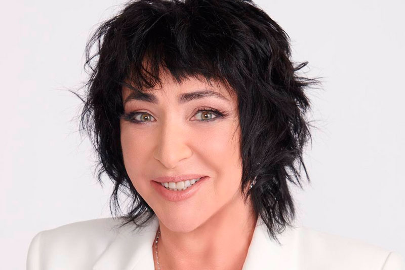 Концерт Лолиты отменили в Ульяновске после жалоб местных активистов | В российском городе отменили второй концерт Лолиты