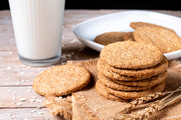 «Сладости без вреда для здоровья!» — диетолог советует полезные десерты для пожилых людей | Диетолог Мухина назвала два самых полезных десерта для пожилых