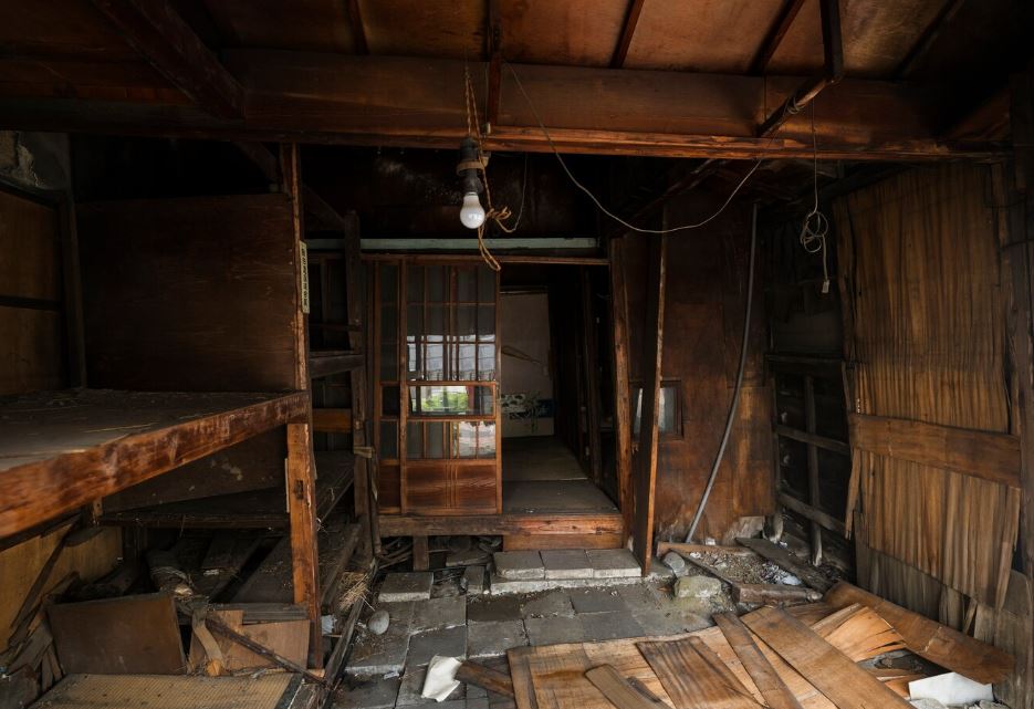 В России подсчитают количество бесхозных домов | В РФ проведут инвентаризацию бесхозяйных домов и коммунальных объектов