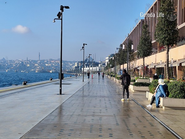 Турция запрещает западные праздники в частных школах во имя национальных ценностей