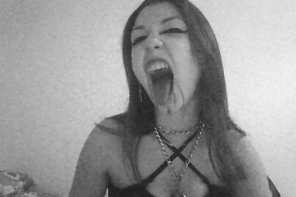 Пара сатанистов съездила отдохнуть и принесла друг друга в жертву