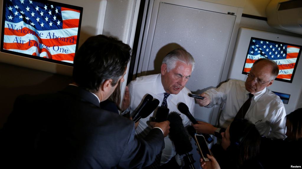 Рекс Тиллерсон заявил, что Россия останется страной-изгоем пока не выполнит Минские соглашения