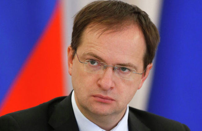 Польский телеканал уволил продюсера, извинившегося перед Мединским