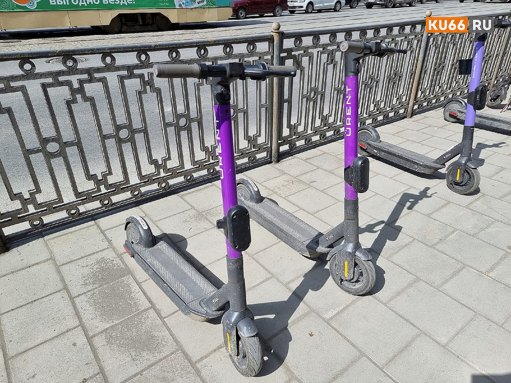 Депутат Госдумы предложил ввести водительские права на электросамокаты