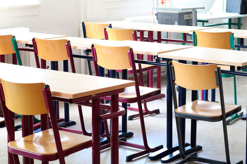 "Директор бездействовал": в российском регионе со школы взыскали 500 тысяч за буллинг | В Хабаровском крае школу заставили выплатить компенсацию за буллинг ребенка