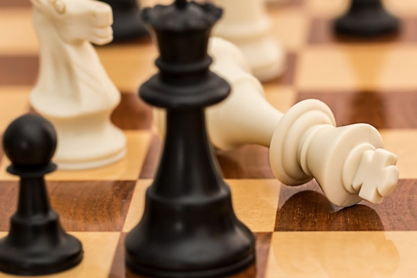 СМИ: в отставку могут уйти главы трёх регионов, двое пойдут на повышение | «Ведомости» допустили отставку трёх губернаторов в ближайший месяц