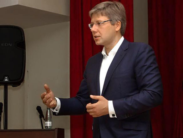 Мэр Риги Нил Ушаков попал "под колпак" за русский язык